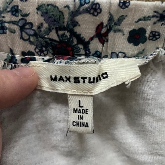 Max Studio Skirt - Picture 2 of 2